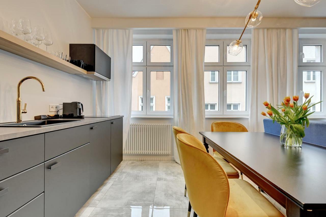 Dom & House - Apartments Old Town Powroznicza 格但斯克 外观 照片